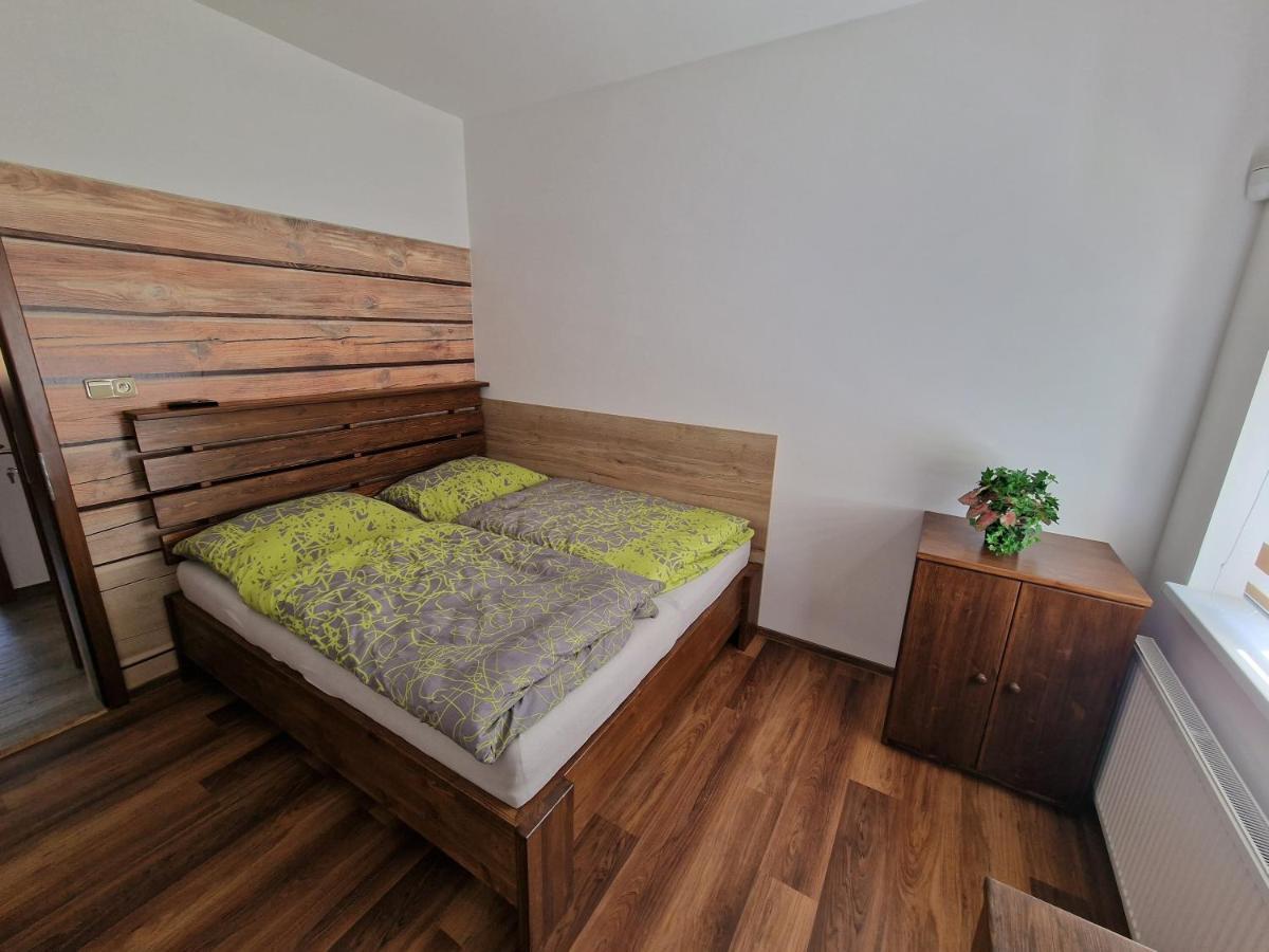 Hájenka Villa Třebívlice Kültér fotó