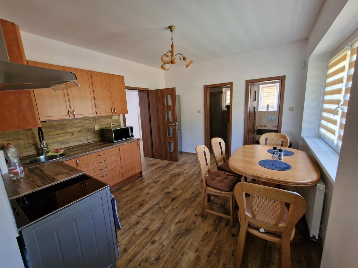 Hájenka Villa Třebívlice Kültér fotó